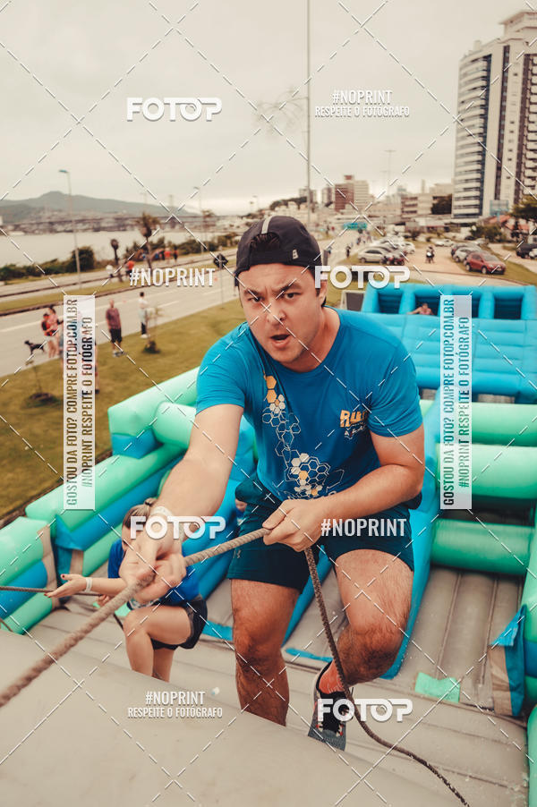 Buy your photos of the eventCorrida Insana 2019 - Florianpolis on Fotop