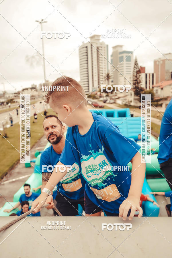 Buy your photos of the eventCorrida Insana 2019 - Florianpolis on Fotop