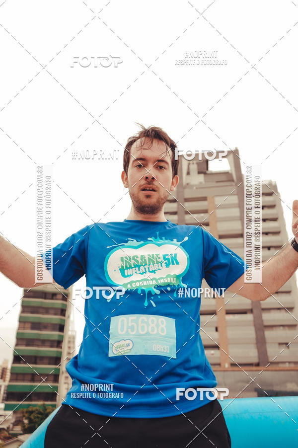 Buy your photos of the eventCorrida Insana 2019 - Florianpolis on Fotop