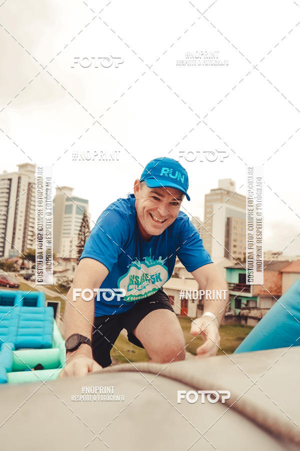 Buy your photos of the eventCorrida Insana 2019 - Florianpolis on Fotop