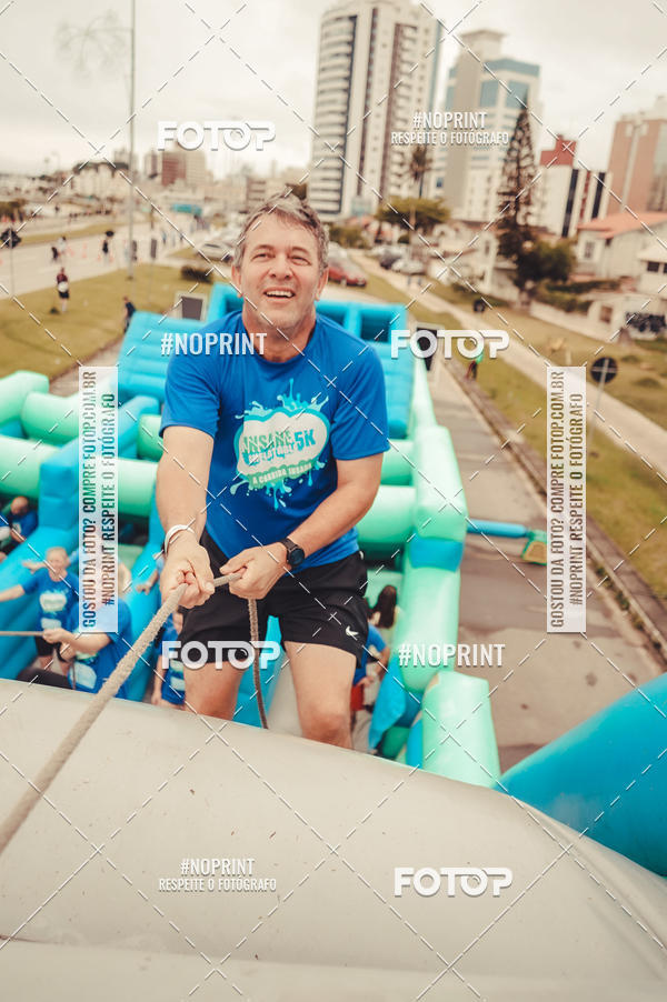 Buy your photos of the eventCorrida Insana 2019 - Florianpolis on Fotop