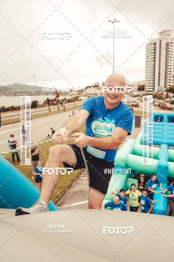 Buy your photos of the eventCorrida Insana 2019 - Florianpolis on Fotop
