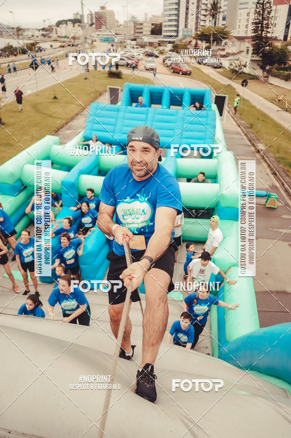 Buy your photos of the eventCorrida Insana 2019 - Florianpolis on Fotop