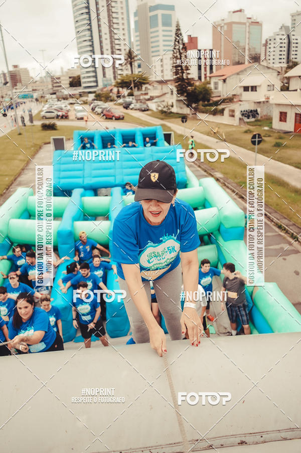 Buy your photos of the eventCorrida Insana 2019 - Florianpolis on Fotop