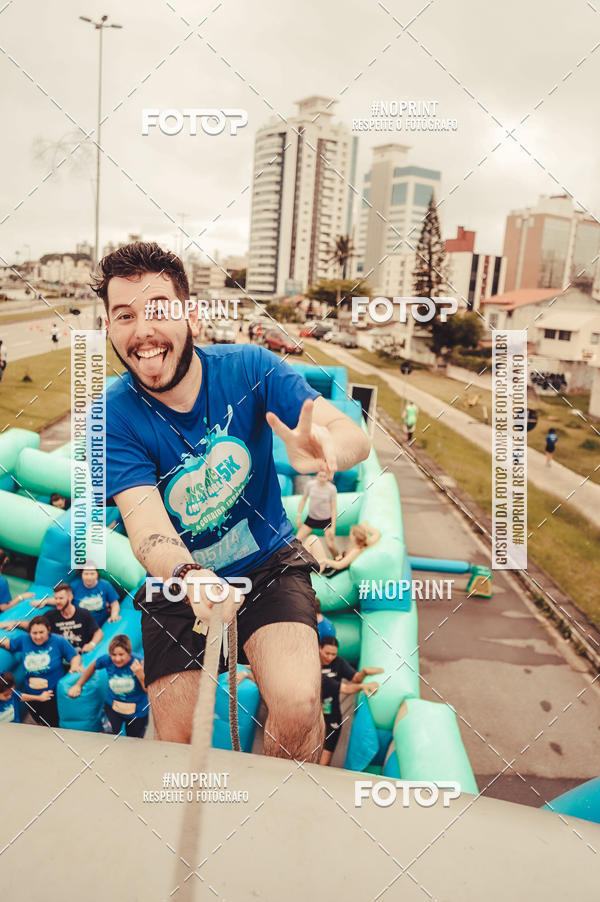 Buy your photos of the eventCorrida Insana 2019 - Florianpolis on Fotop