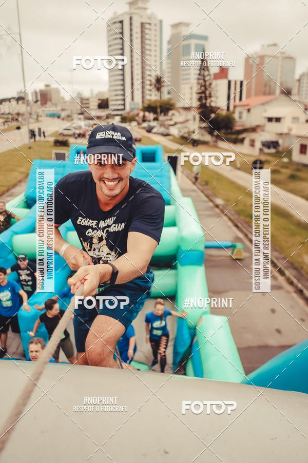 Buy your photos of the eventCorrida Insana 2019 - Florianpolis on Fotop