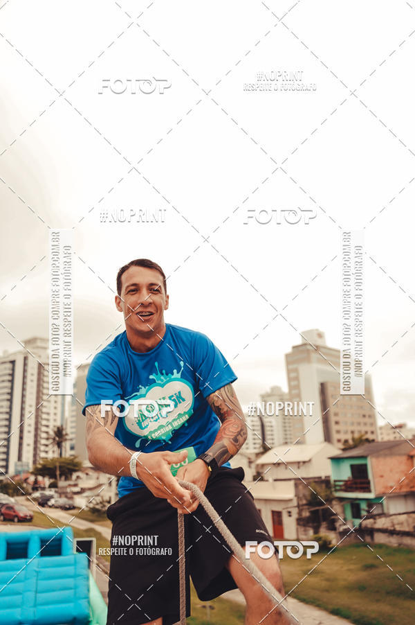 Buy your photos of the eventCorrida Insana 2019 - Florianpolis on Fotop