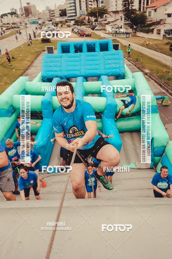 Buy your photos of the eventCorrida Insana 2019 - Florianpolis on Fotop