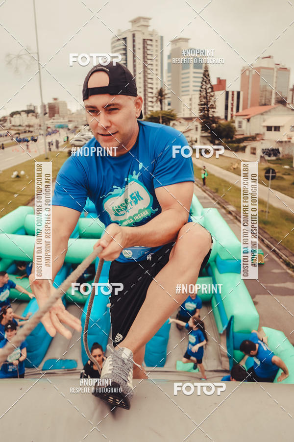 Buy your photos of the eventCorrida Insana 2019 - Florianpolis on Fotop