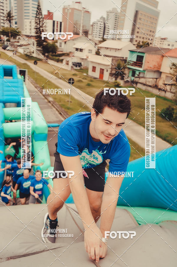 Buy your photos of the eventCorrida Insana 2019 - Florianpolis on Fotop