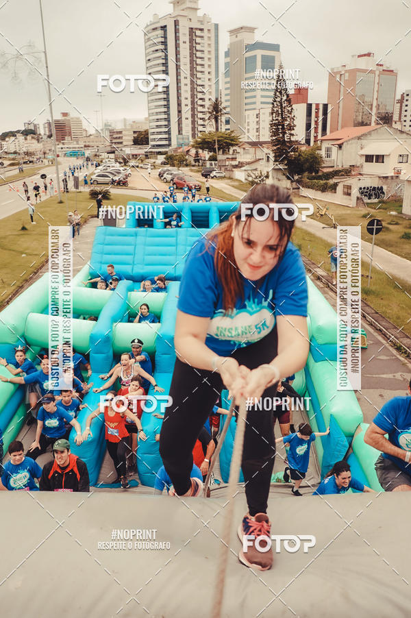 Buy your photos of the eventCorrida Insana 2019 - Florianpolis on Fotop