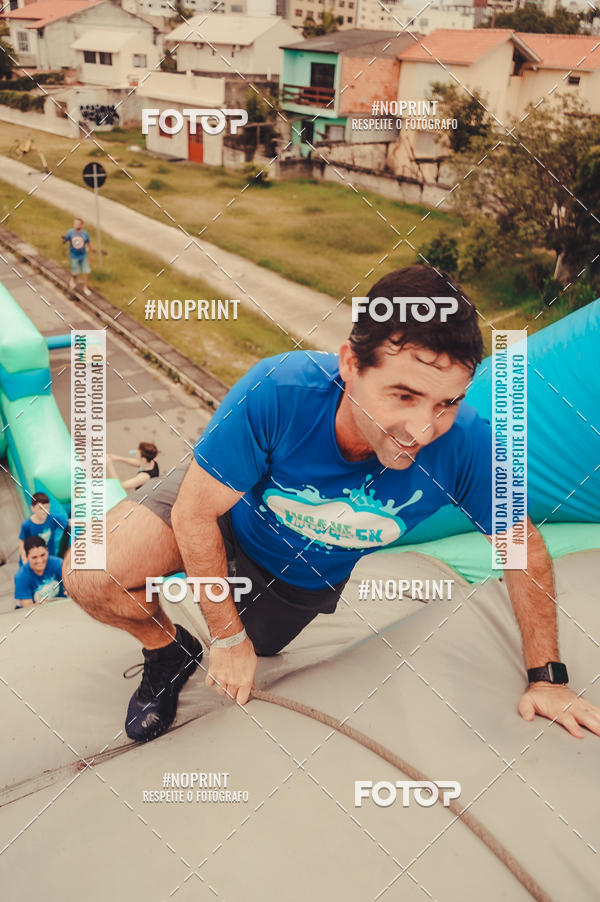 Buy your photos of the eventCorrida Insana 2019 - Florianpolis on Fotop