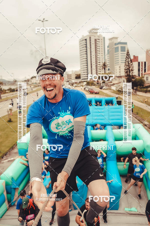 Buy your photos of the eventCorrida Insana 2019 - Florianpolis on Fotop