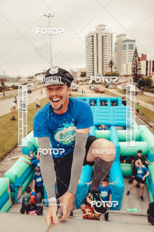 Buy your photos of the eventCorrida Insana 2019 - Florianpolis on Fotop