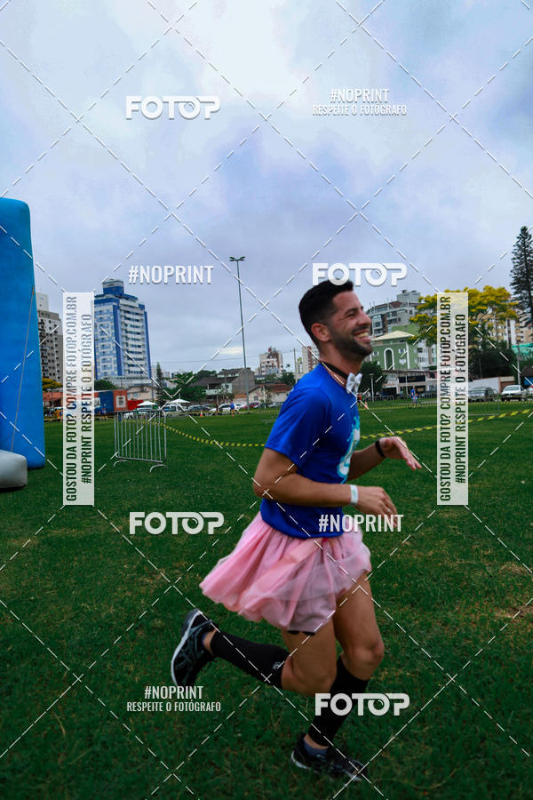 Buy your photos of the eventCorrida Insana 2019 - Florianpolis on Fotop