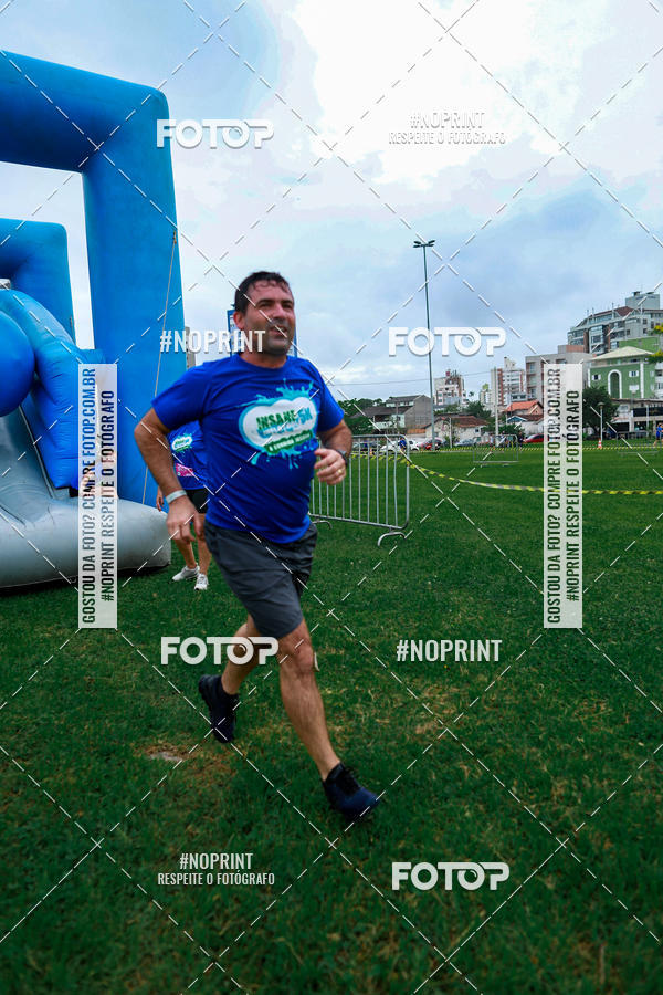 Buy your photos of the eventCorrida Insana 2019 - Florianpolis on Fotop