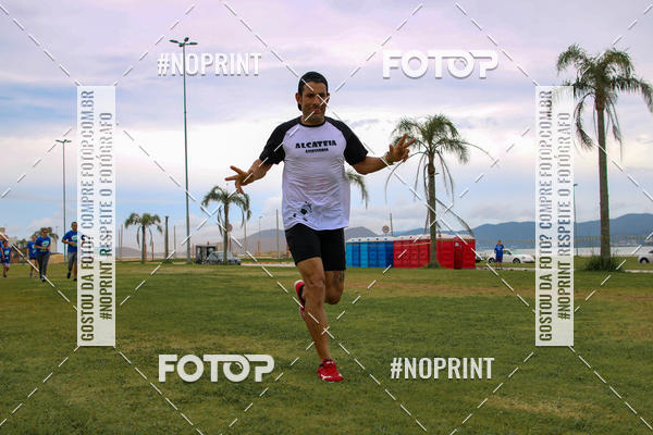 Buy your photos of the eventCorrida Insana 2019 - Florianpolis on Fotop