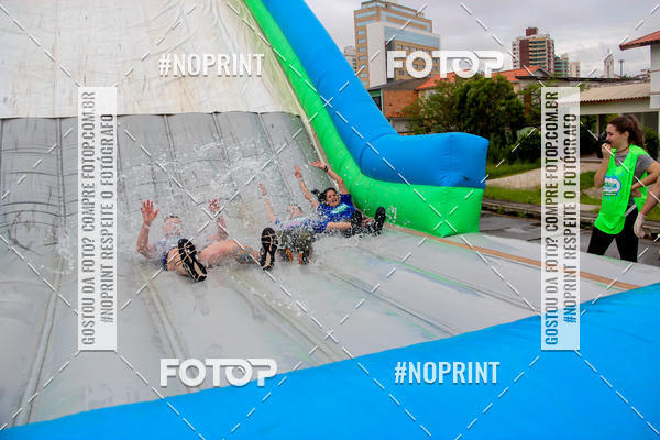 Buy your photos of the eventCorrida Insana 2019 - Florianpolis on Fotop