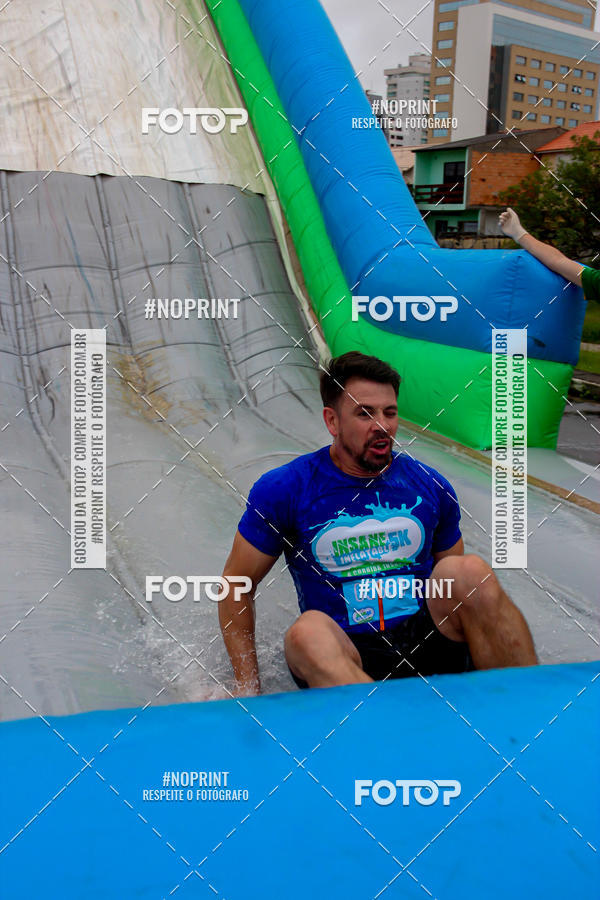 Buy your photos of the eventCorrida Insana 2019 - Florianpolis on Fotop