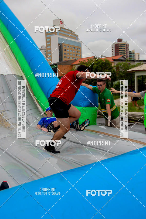 Buy your photos of the eventCorrida Insana 2019 - Florianpolis on Fotop