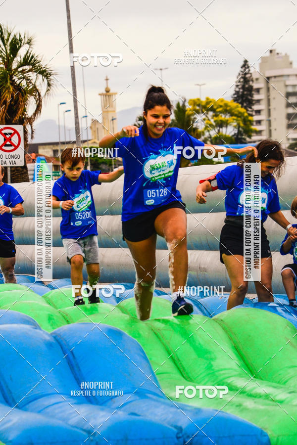 Buy your photos of the eventCorrida Insana 2019 - Florianpolis on Fotop