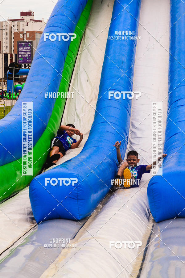 Buy your photos of the eventCorrida Insana 2019 - Florianpolis on Fotop