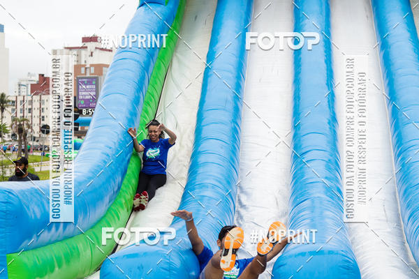Buy your photos of the eventCorrida Insana 2019 - Florianpolis on Fotop