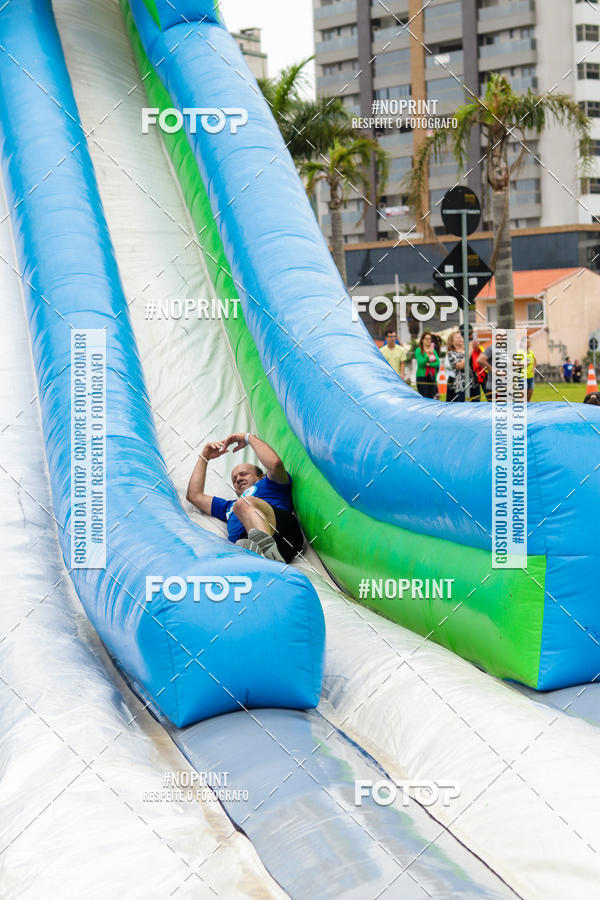 Buy your photos of the eventCorrida Insana 2019 - Florianpolis on Fotop