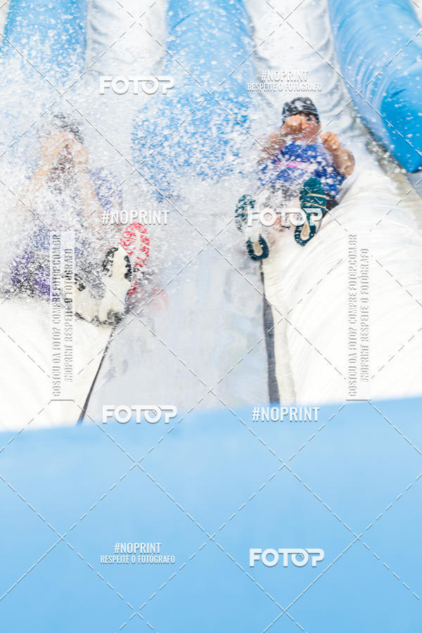 Buy your photos of the eventCorrida Insana 2019 - Florianpolis on Fotop