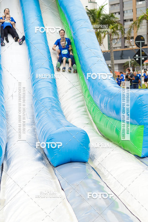 Buy your photos of the eventCorrida Insana 2019 - Florianpolis on Fotop