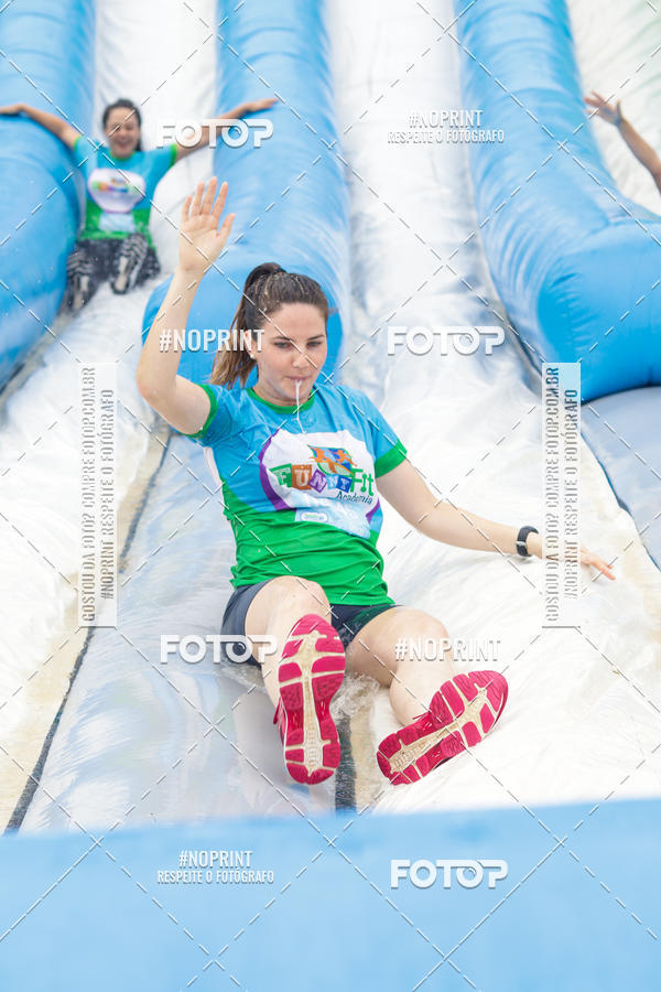 Buy your photos of the eventCorrida Insana 2019 - Florianpolis on Fotop