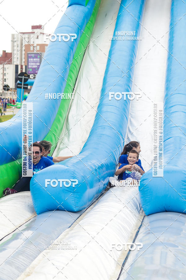 Buy your photos of the eventCorrida Insana 2019 - Florianpolis on Fotop