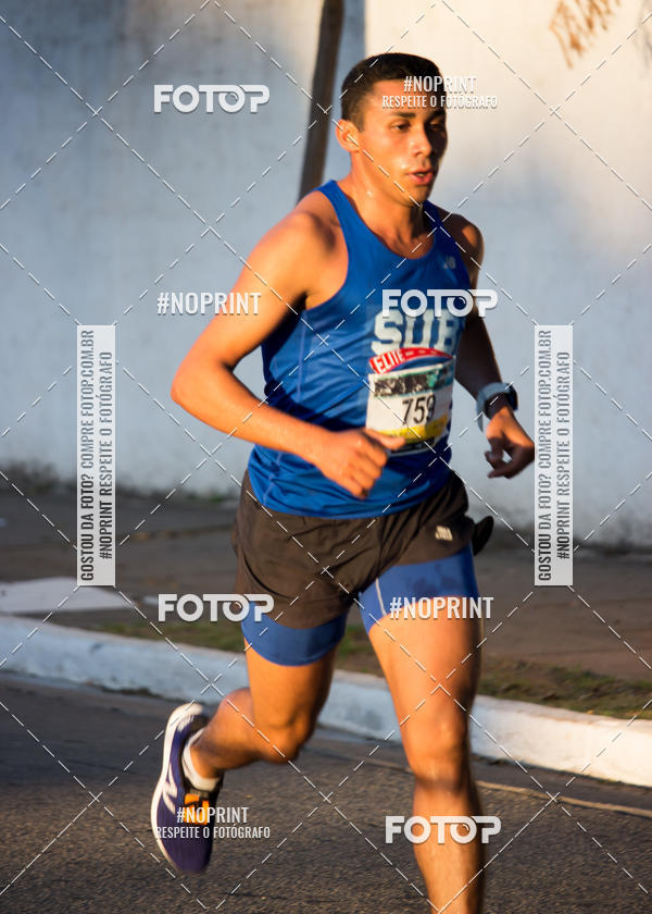 Buy your photos of the eventF.run franchising run on Fotop