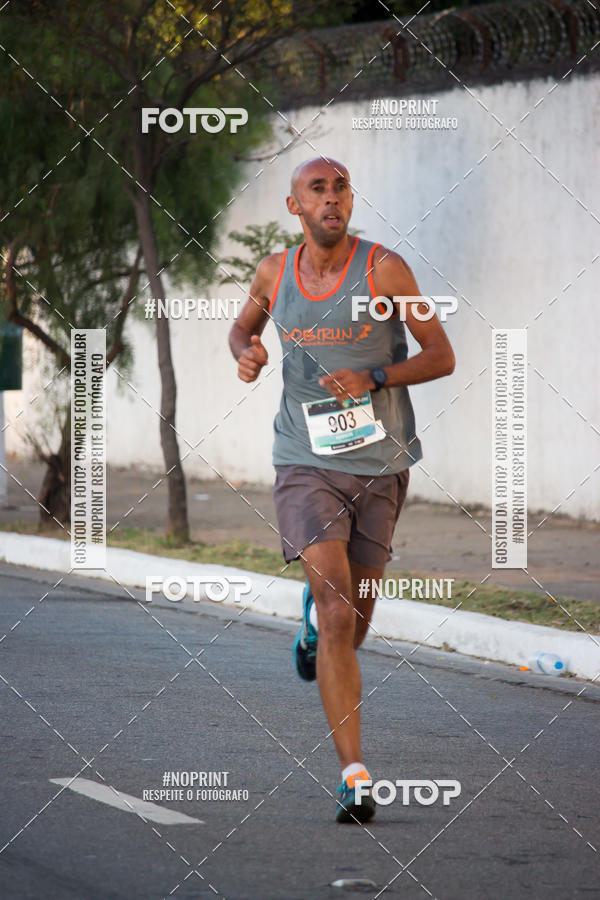 Buy your photos of the eventF.run franchising run on Fotop