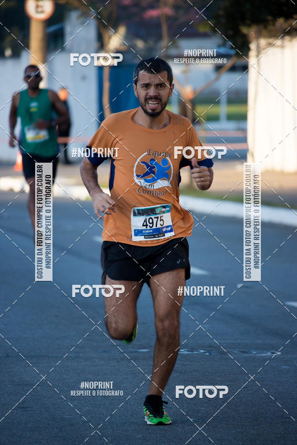 Buy your photos of the eventF.run franchising run on Fotop