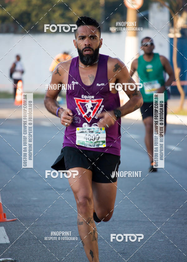 Buy your photos of the eventF.run franchising run on Fotop