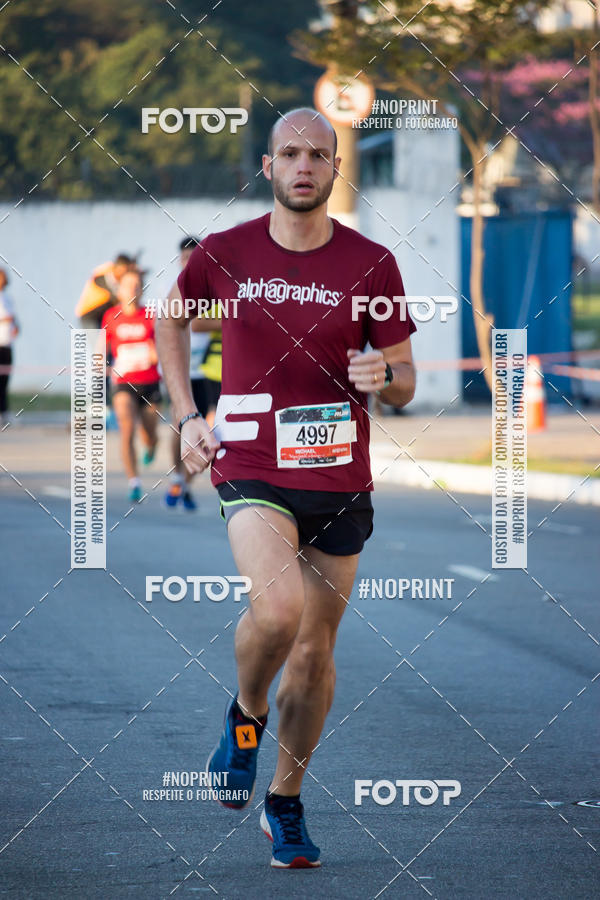 Buy your photos of the eventF.run franchising run on Fotop
