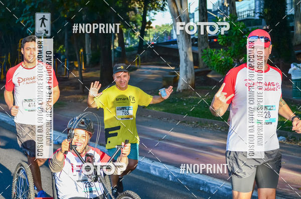 Buy your photos of the eventF.run franchising run on Fotop