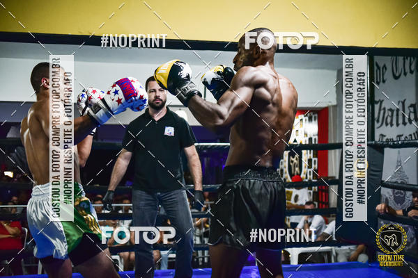 Buy your photos of the eventShow Time Kickboxing (16/06/2019) on Fotop