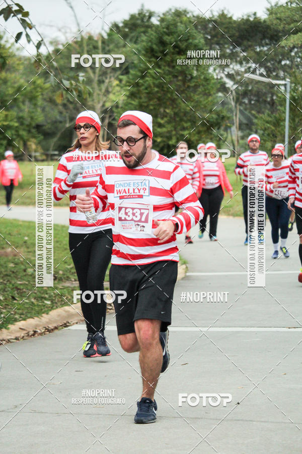 Buy your photos of the eventOnde Est Wally Walk and Run - So Paulo on Fotop