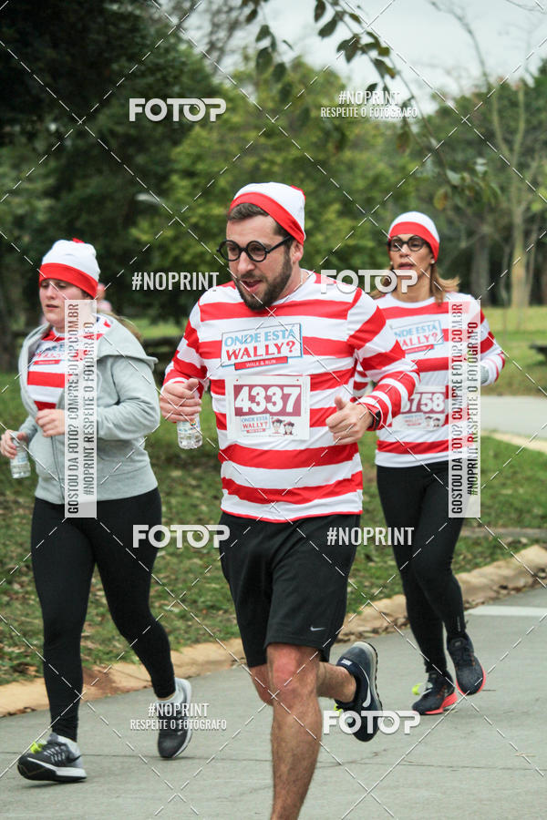 Buy your photos of the eventOnde Est Wally Walk and Run - So Paulo on Fotop