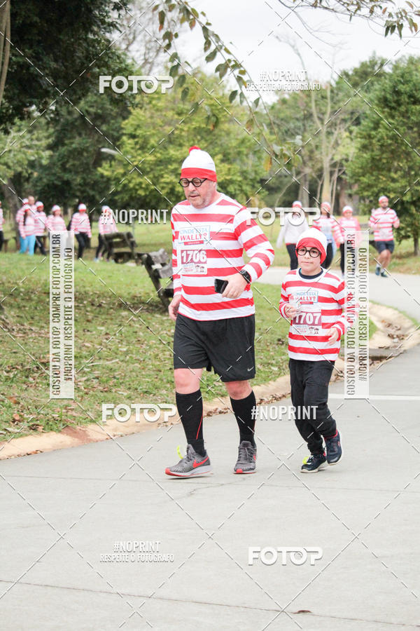 Buy your photos of the eventOnde Est Wally Walk and Run - So Paulo on Fotop