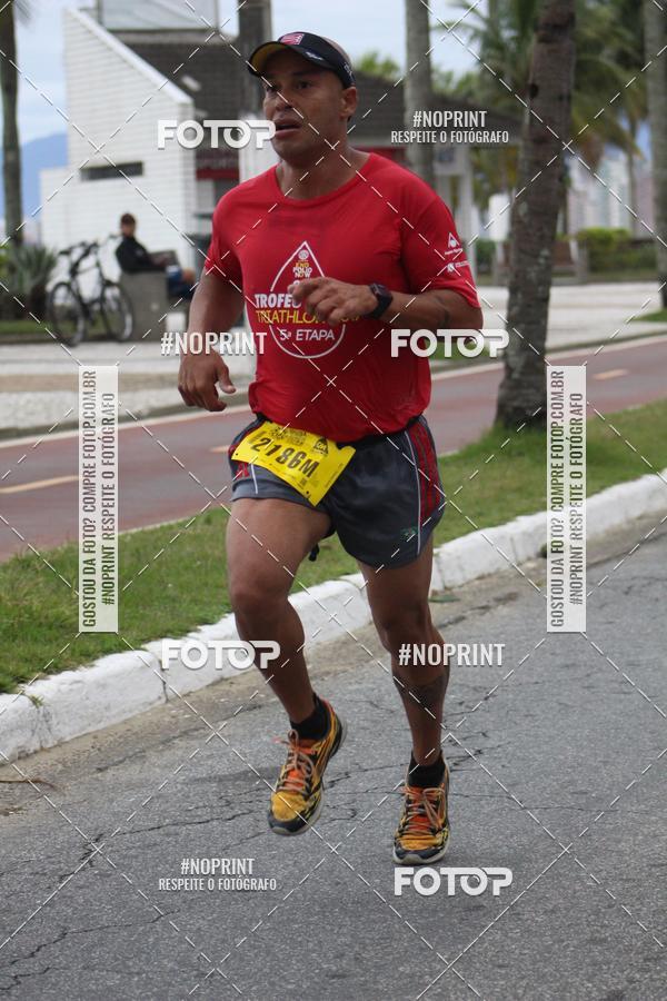Buy your photos of the eventAPOLO 21 - MEIA MARATONA DE PRAIA GRANDE on Fotop