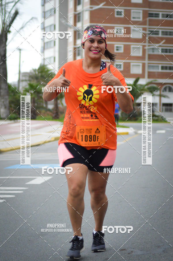 Buy your photos of the eventAPOLO 21 - MEIA MARATONA DE PRAIA GRANDE on Fotop