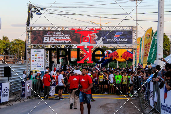 Buy your photos of the eventII Meia Maratona do Eus�bio on Fotop