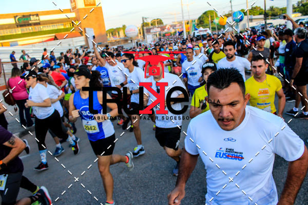 Buy your photos of the eventII Meia Maratona do Eus�bio on Fotop