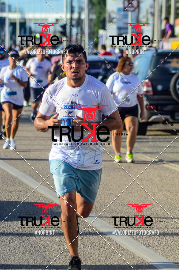 Buy your photos of the eventII Meia Maratona do Eus�bio on Fotop