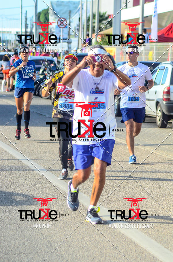 Buy your photos of the eventII Meia Maratona do Eus�bio on Fotop