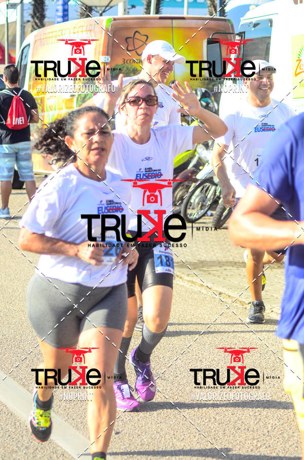 Buy your photos of the eventII Meia Maratona do Eus�bio on Fotop