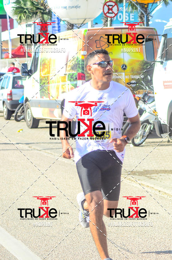 Buy your photos of the eventII Meia Maratona do Eus�bio on Fotop